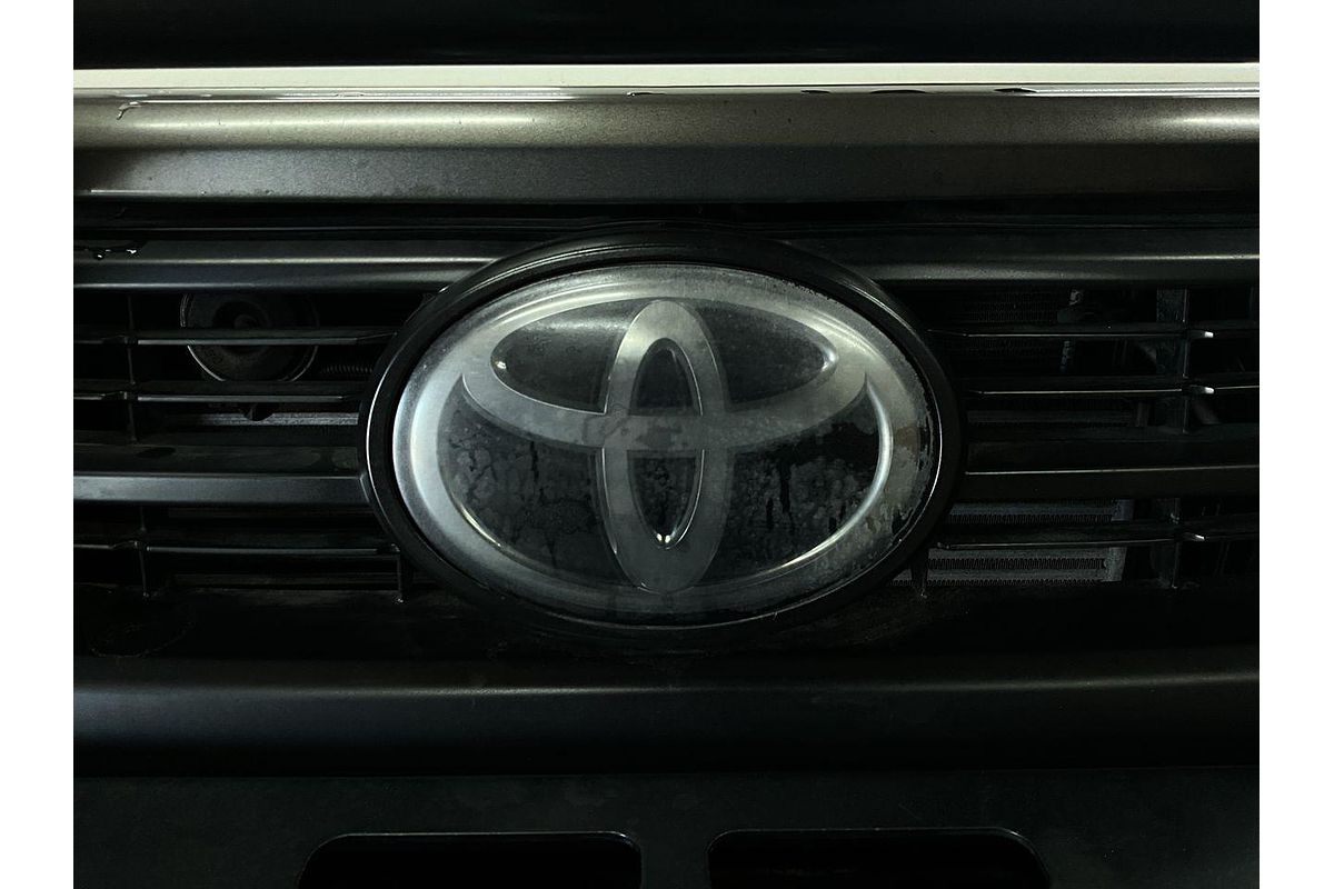 2020 Toyota Hilux SR GUN126R 4X4