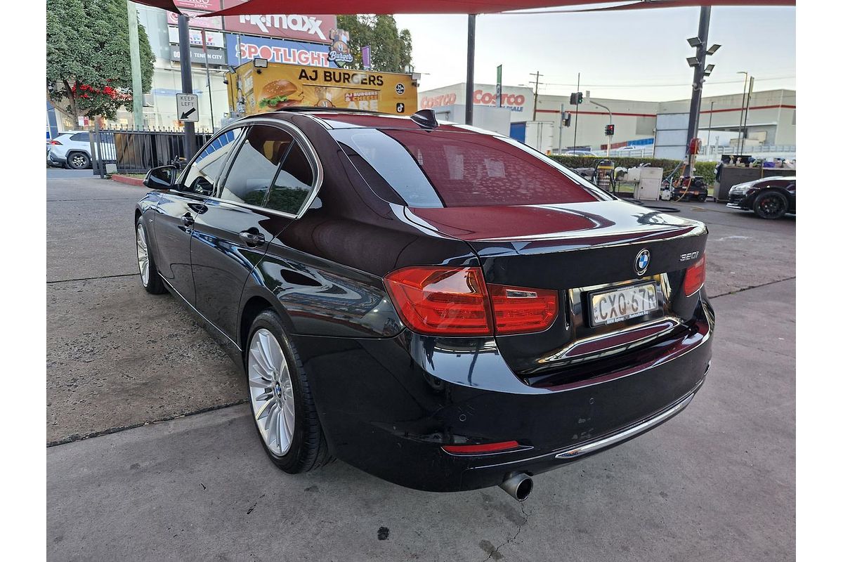 2014 BMW 3 Series 320i Luxury Line F30