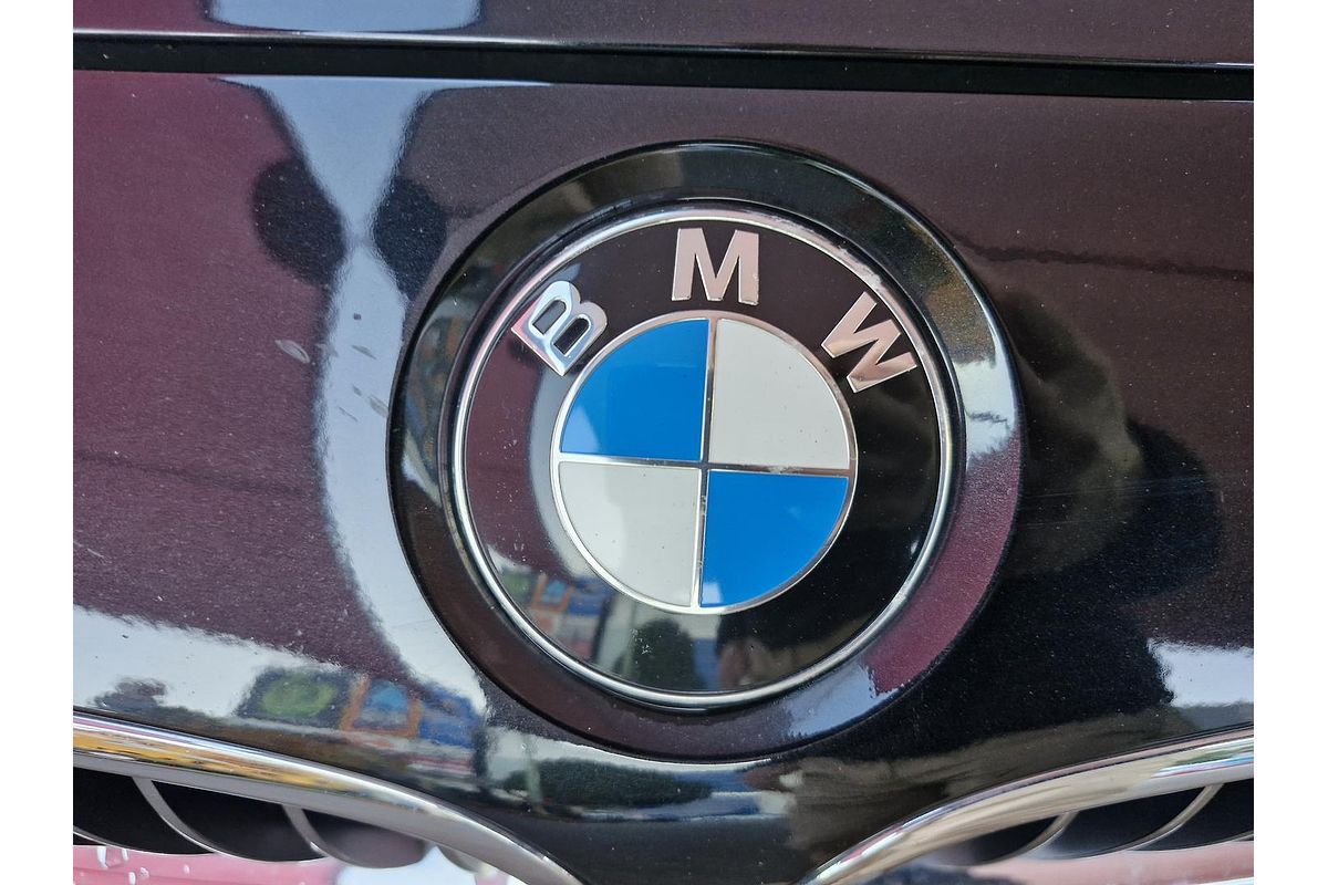 2014 BMW 3 Series 320i Luxury Line F30