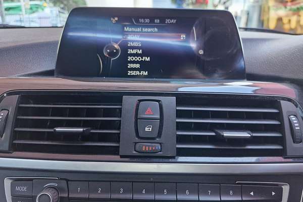 2014 BMW 3 Series 320i Luxury Line F30