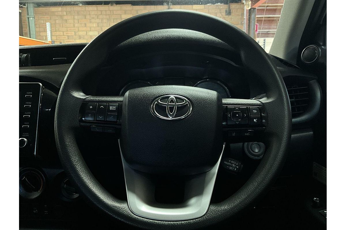 2020 Toyota Hilux SR GUN126R 4X4
