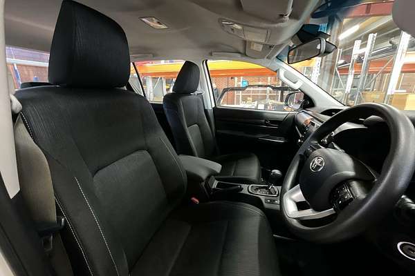 2020 Toyota Hilux SR GUN126R 4X4