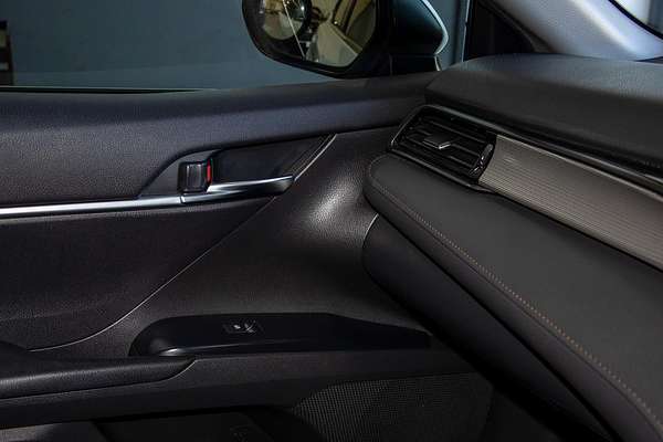 2018 Toyota Camry Ascent ASV70R
