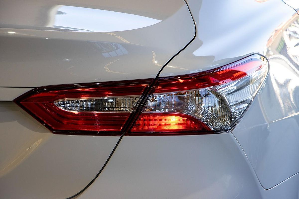 2018 Toyota Camry Ascent ASV70R