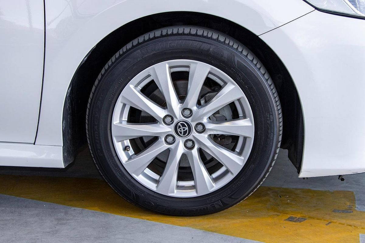 2018 Toyota Camry Ascent ASV70R