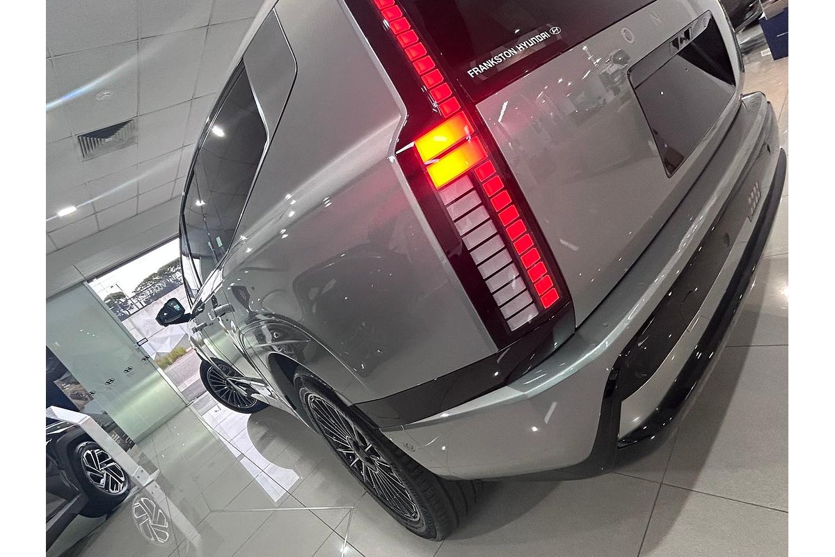 2025 Hyundai IONIQ 9 Calligraphy ME.V1