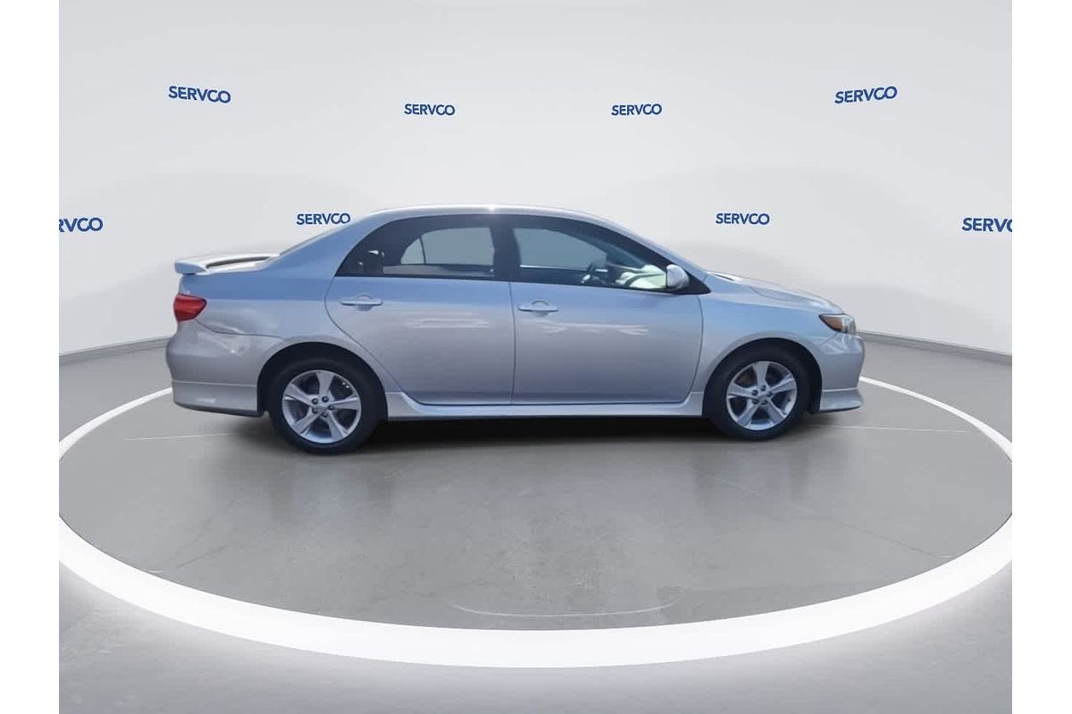 2013 Toyota Corolla LE