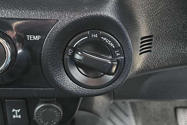 2019 Toyota Hilux Rugged X GUN126R 4X4