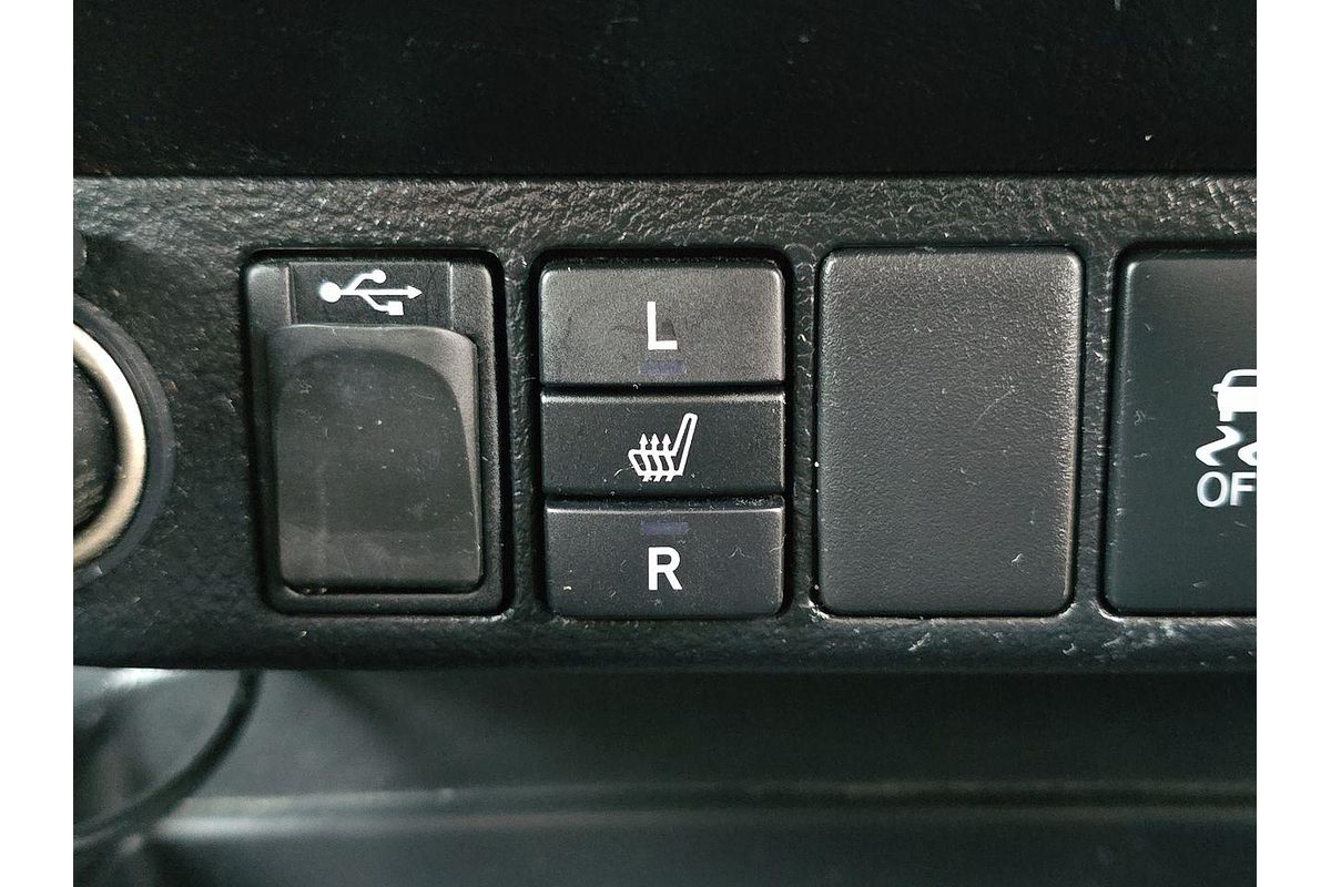 2019 Toyota Hilux Rugged X GUN126R 4X4