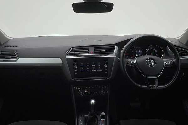 2017 Volkswagen Tiguan 132TSI Adventure 5N