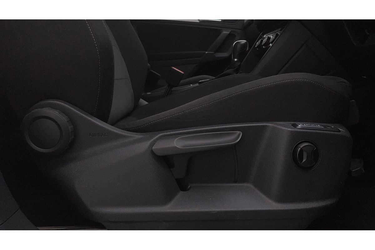2017 Volkswagen Tiguan 132TSI Adventure 5N