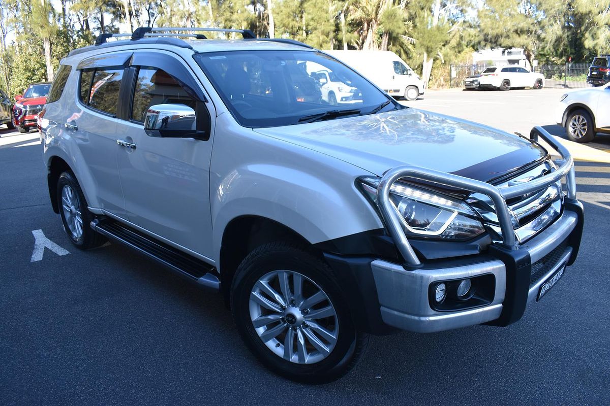 2019 Isuzu MU-X LS-M