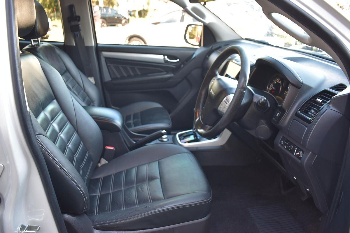 2019 Isuzu MU-X LS-M