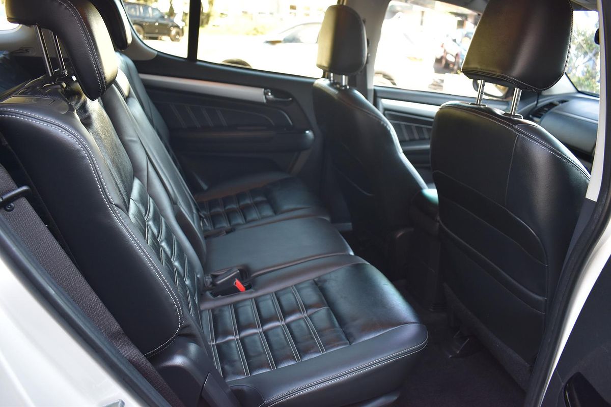 2019 Isuzu MU-X LS-M