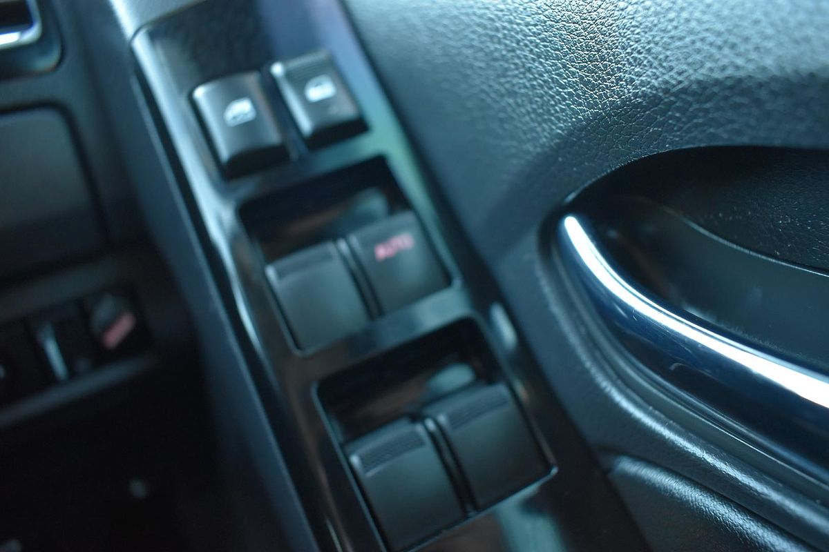 2019 Isuzu MU-X LS-M