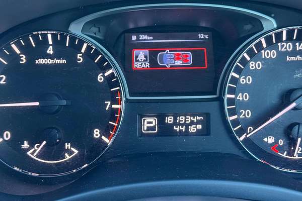 2014 Nissan Pathfinder Ti R52