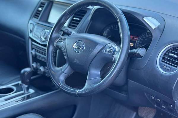 2014 Nissan Pathfinder Ti R52