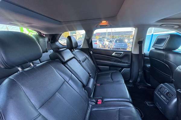 2014 Nissan Pathfinder Ti R52