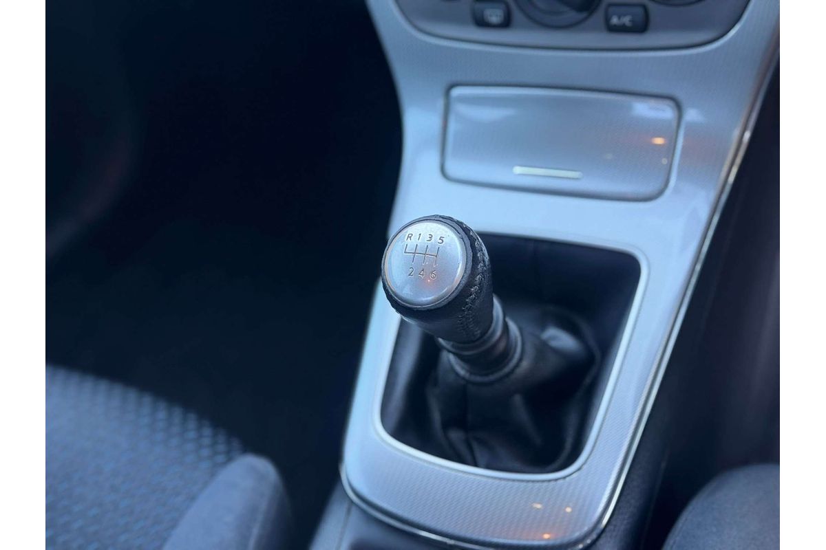 2013 Nissan Pulsar ST-L B17