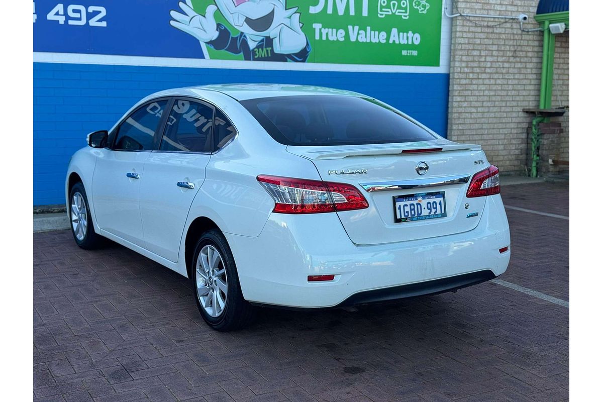 2013 Nissan Pulsar ST-L B17