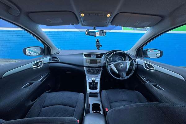 2013 Nissan Pulsar ST-L B17