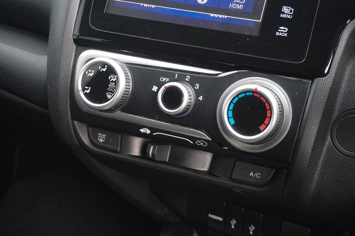 2014 Honda Jazz VTi GF