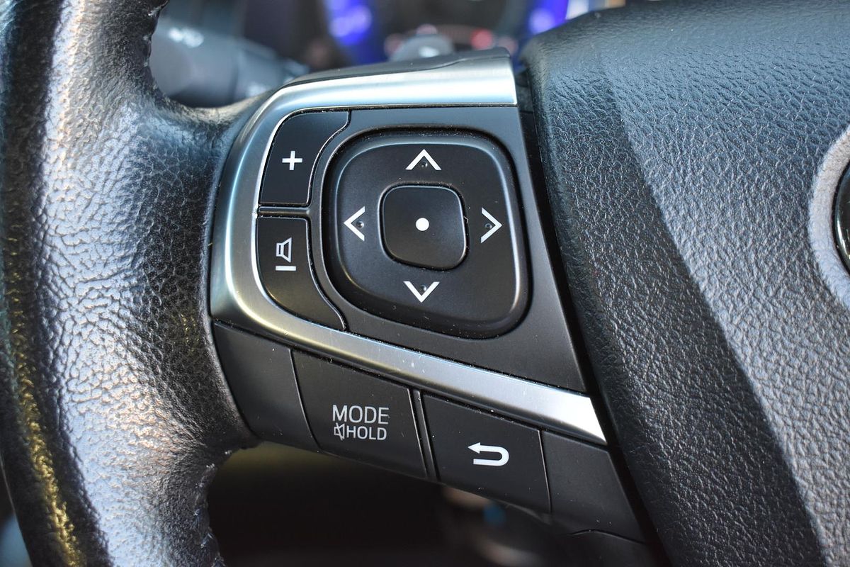 2017 Toyota Camry Atara S ASV50R