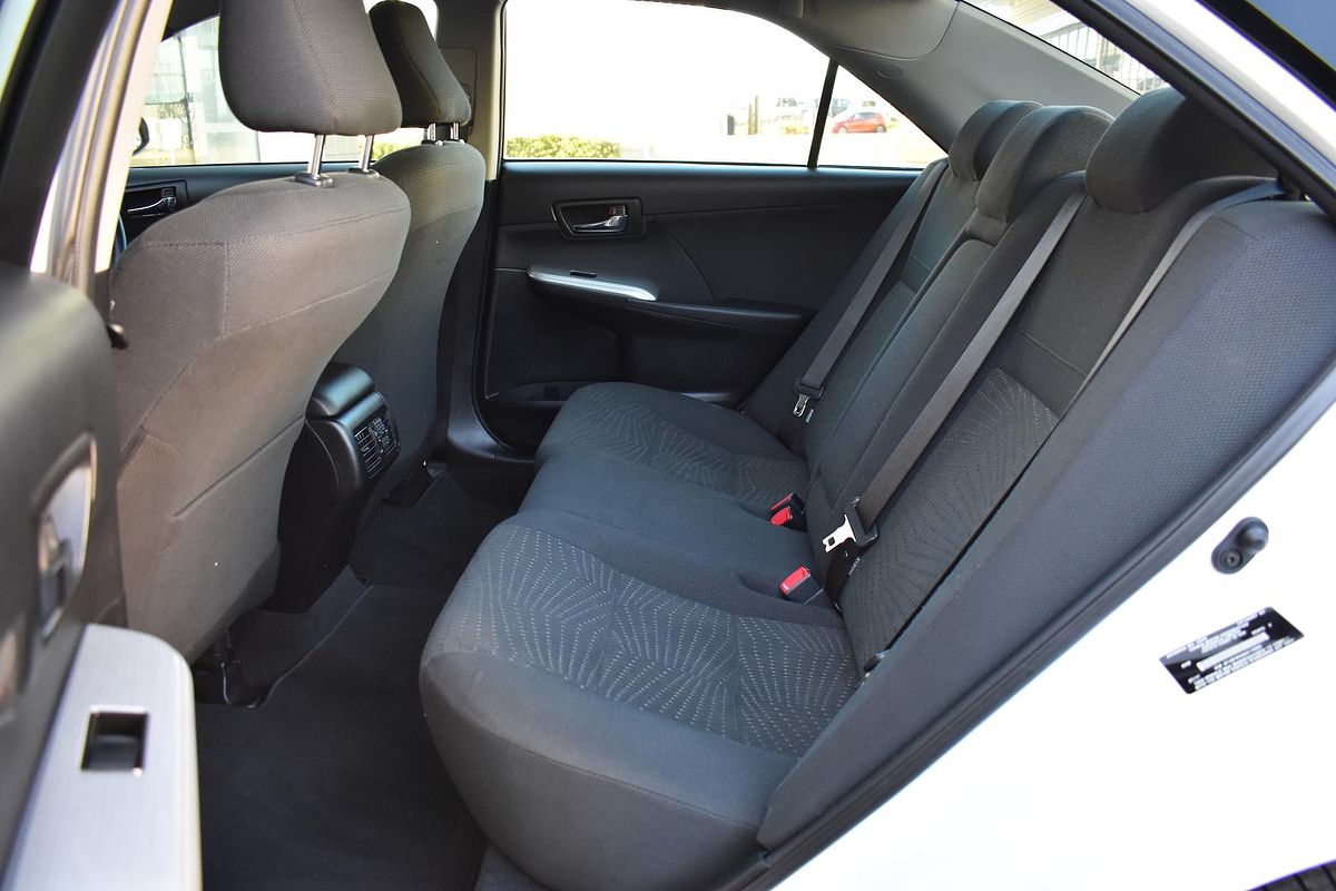 2017 Toyota Camry Atara S ASV50R