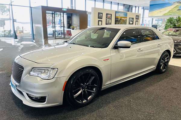 2021 Chrysler 300 SRT Core LX