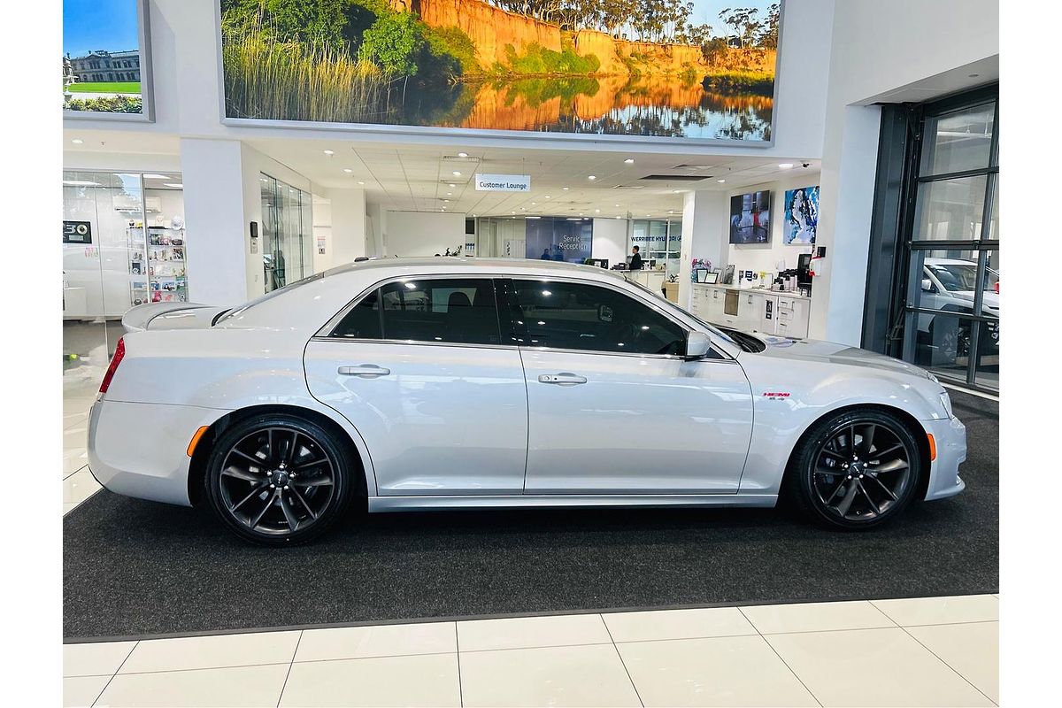 2021 Chrysler 300 SRT Core LX