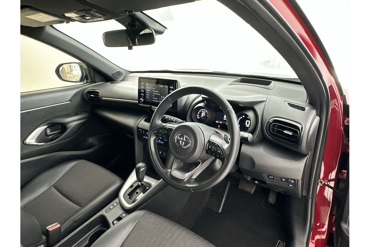 2023 Toyota Yaris Cross Urban MXPB10R