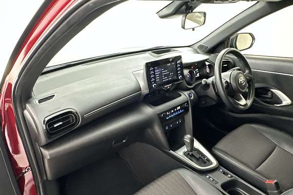 2023 Toyota Yaris Cross Urban MXPB10R