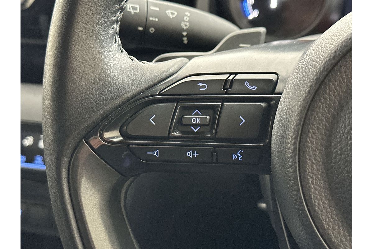 2023 Toyota Yaris Cross Urban MXPB10R