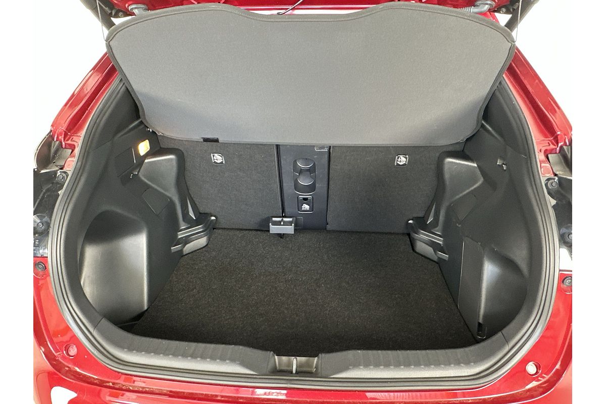 2023 Toyota Yaris Cross Urban MXPB10R