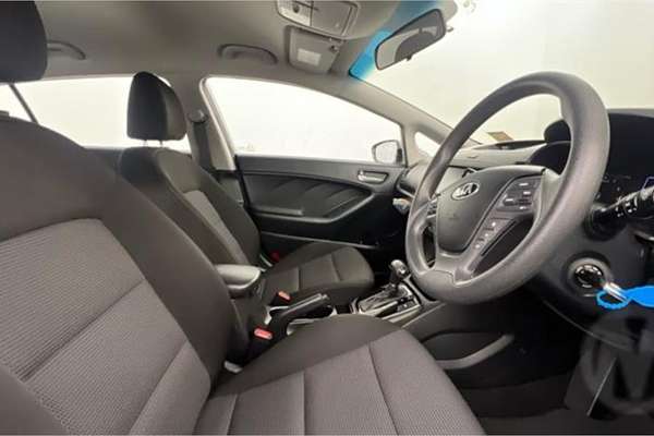 2018 Kia Cerato S YD