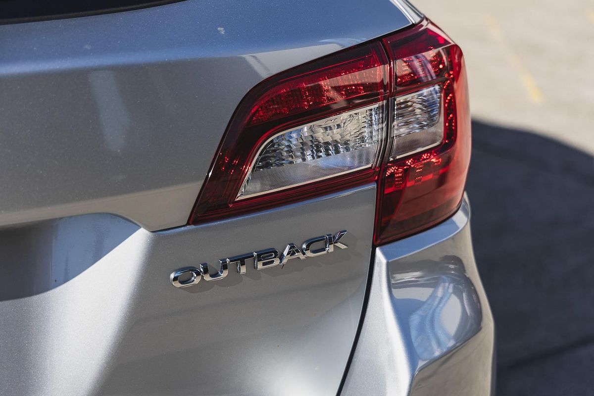 2019 Subaru Outback 2.5i 5GEN