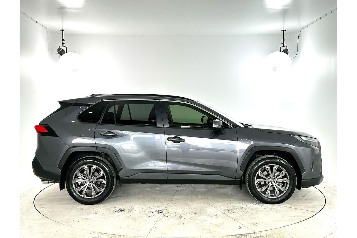 2024 Toyota RAV4 GXL AXAH52R