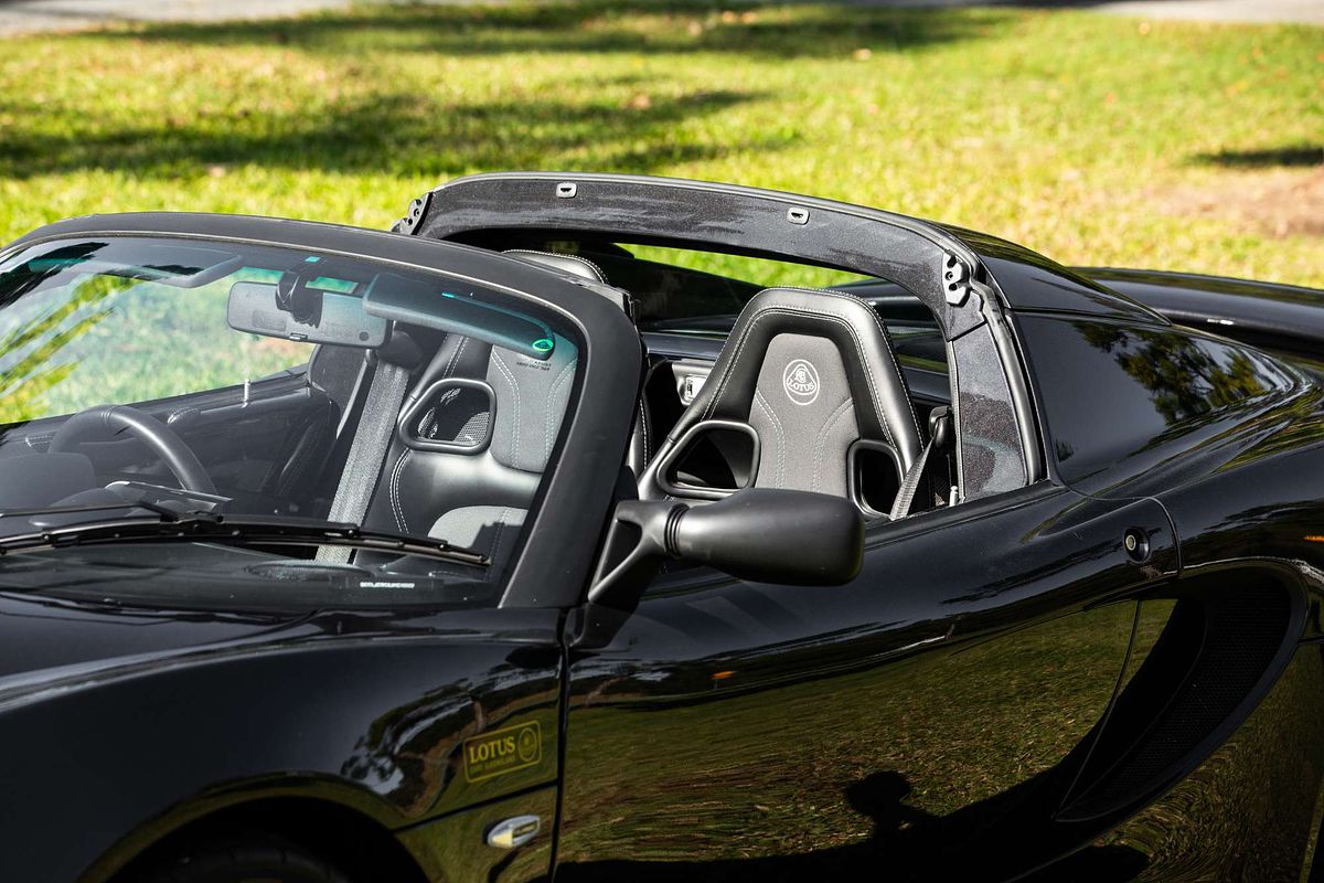 2017 Lotus Elise Sport 220 111