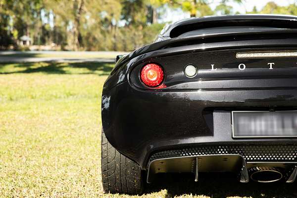 2017 Lotus Elise Sport 220 111
