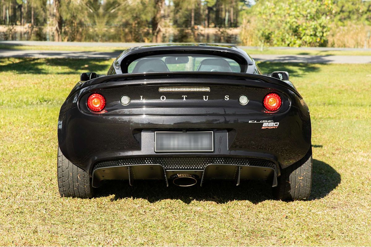 2017 Lotus Elise Sport 220 111