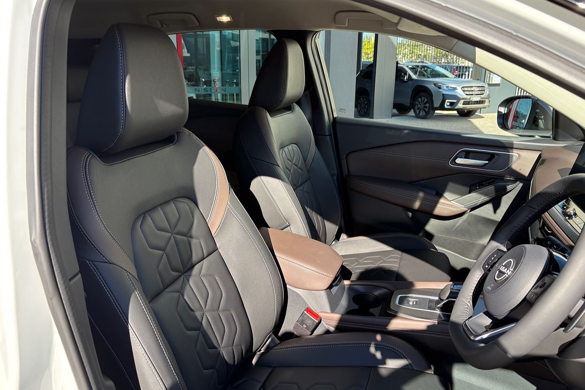 2025 Nissan QASHQAI Ti J12