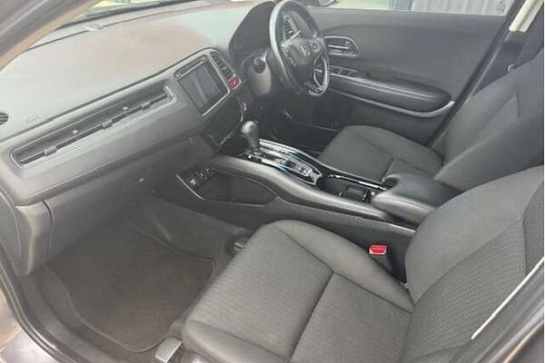 2017 Honda HR-V VTi