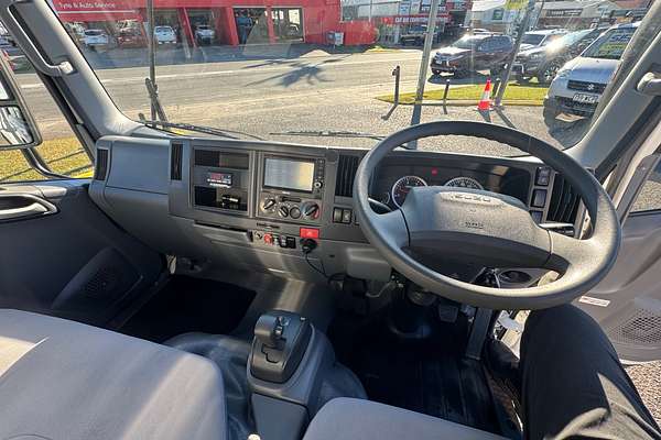 2016 Isuzu N Series NLR 45-150 4x2