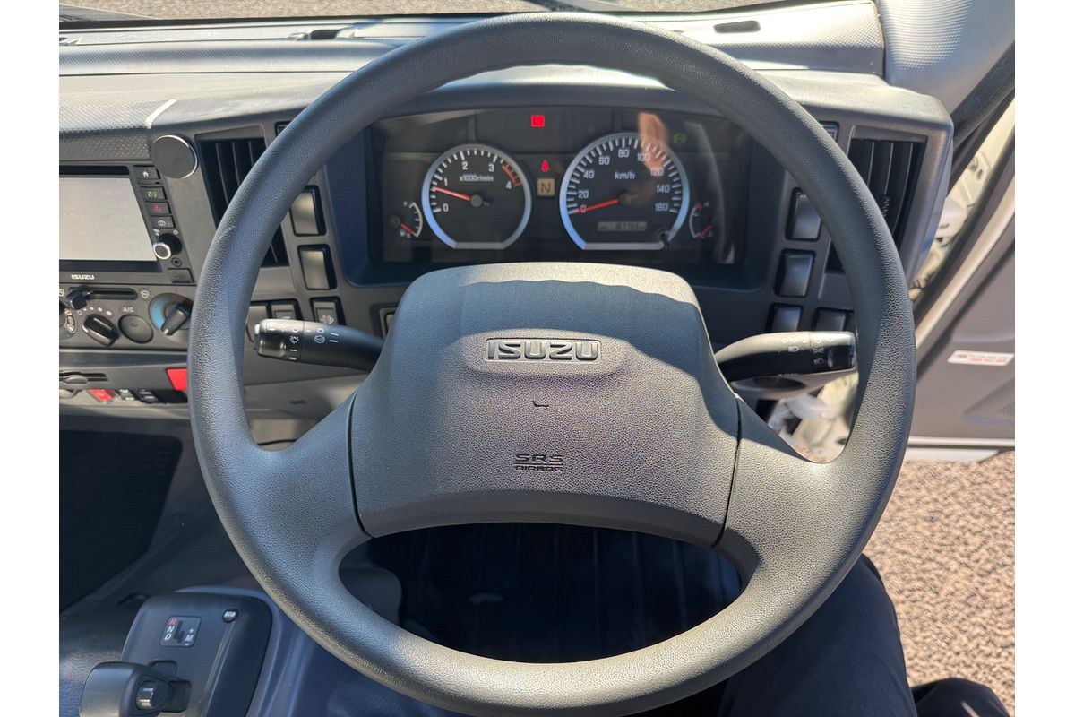 2016 Isuzu N Series NLR 45-150 4x2