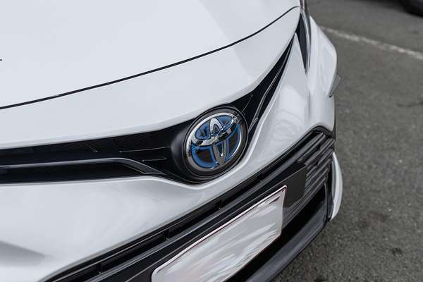 2024 Toyota Camry Ascent AXVH70R