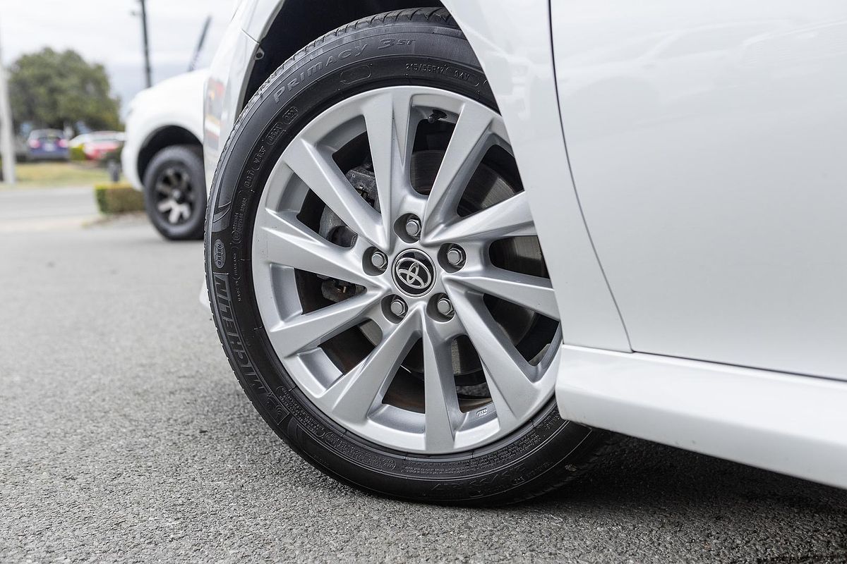2024 Toyota Camry Ascent AXVH70R
