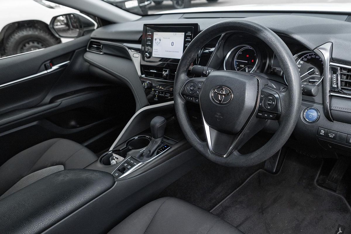 2024 Toyota Camry Ascent AXVH70R