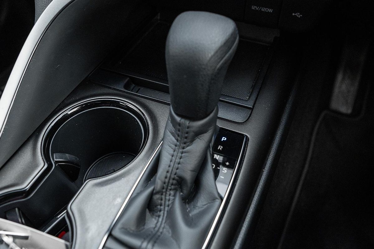 2024 Toyota Camry Ascent AXVH70R
