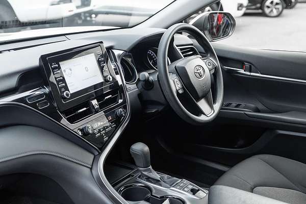 2024 Toyota Camry Ascent AXVH70R