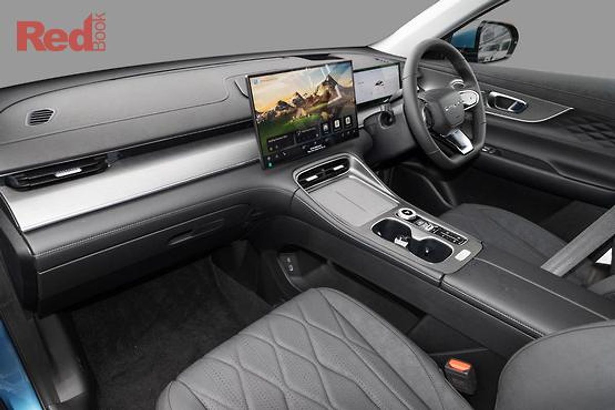 2025 Chery Tiggo 8 Super Hybrid Ultimate T31